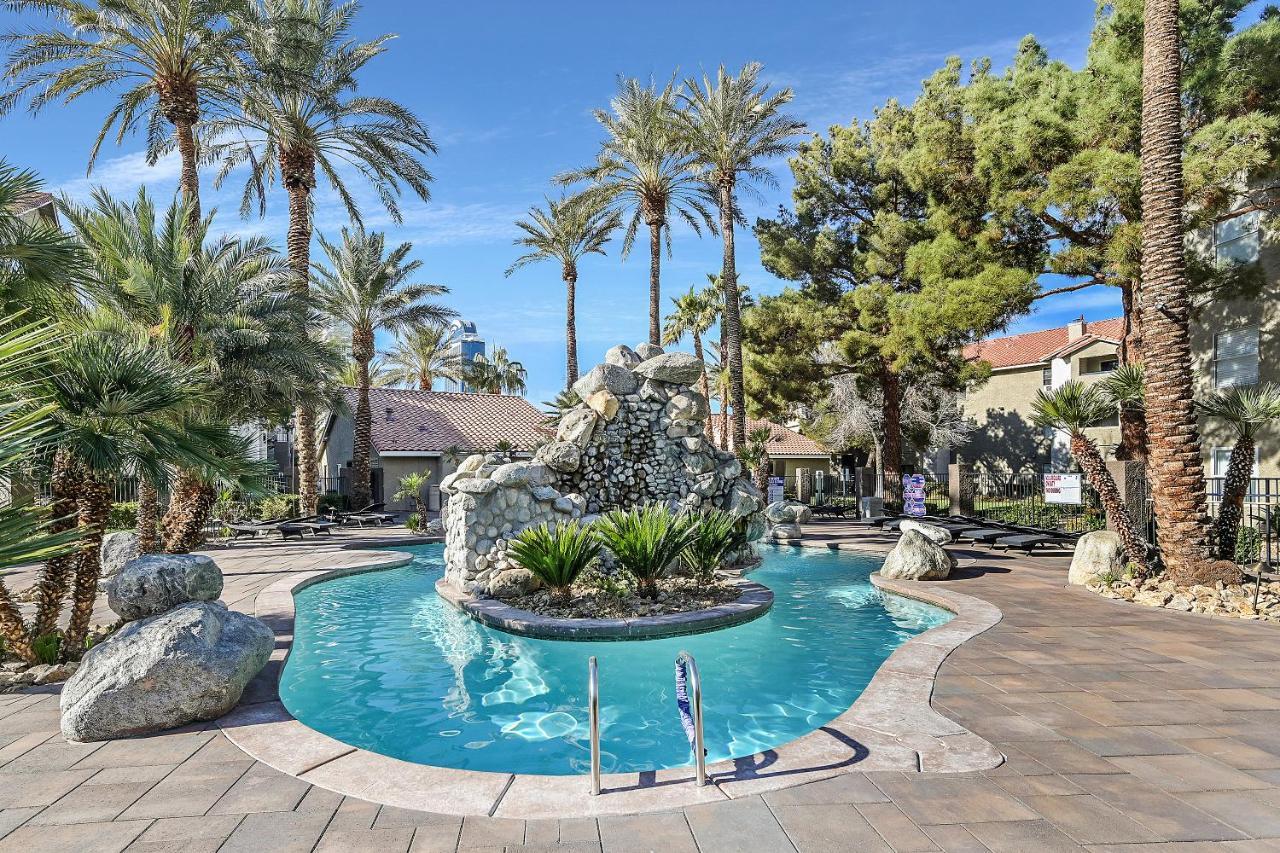 Condo Close To Strip And Raiders Stadium Las Vegas Exteriör bild